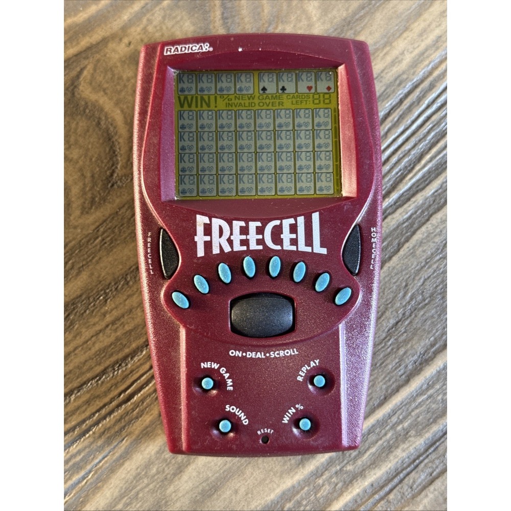 Radica Freecell Solitaire VTG Electronic Handheld Game Retro Game 1999 Y2K Works